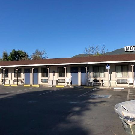 Kelseyville Motel Eksteriør billede