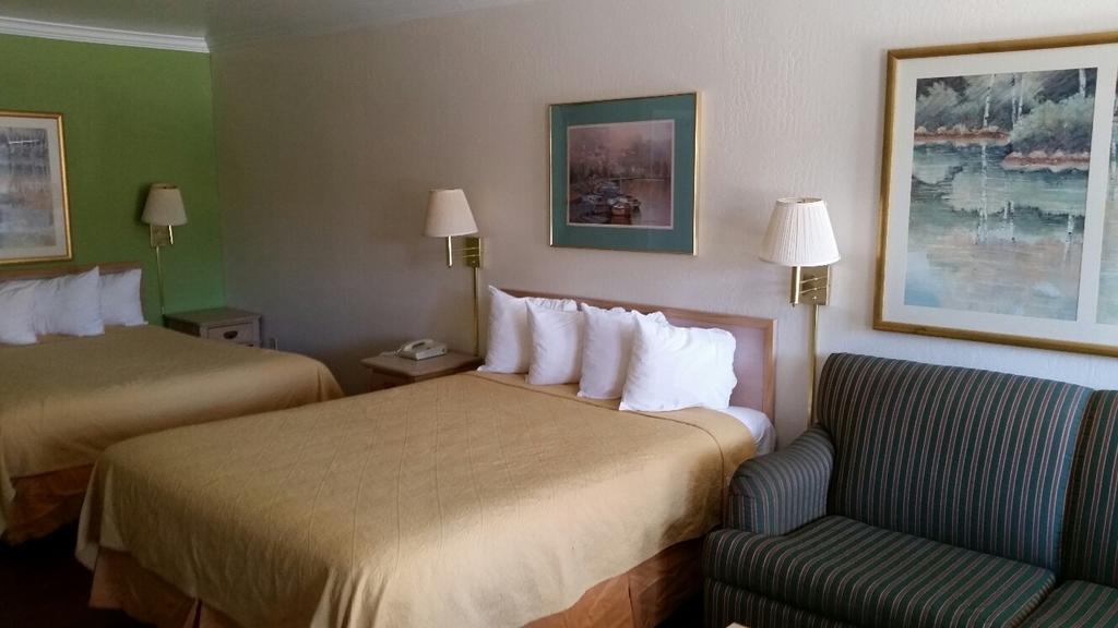 Kelseyville Motel Eksteriør billede