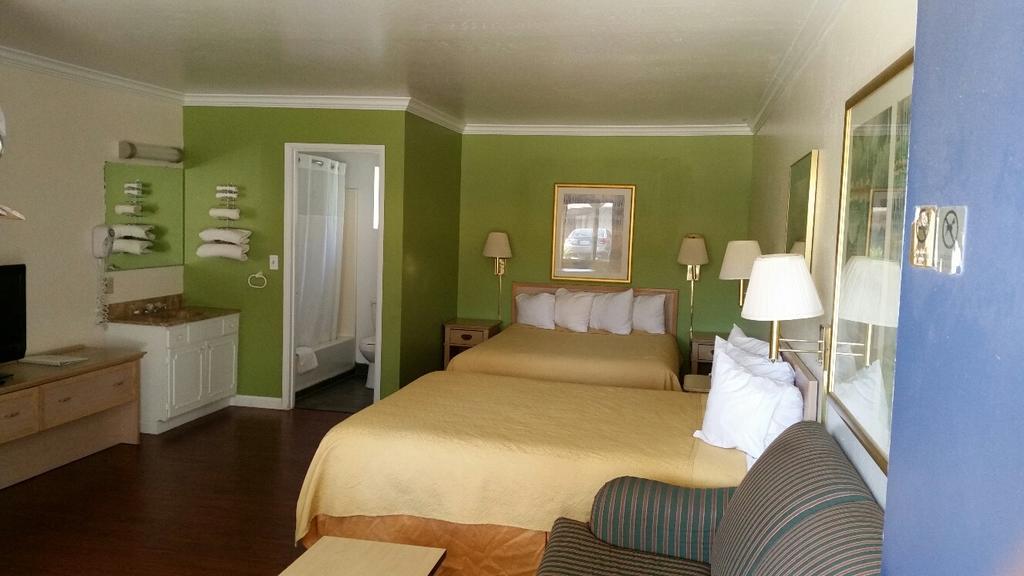 Kelseyville Motel Eksteriør billede