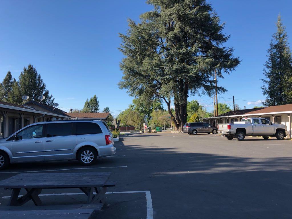 Kelseyville Motel Eksteriør billede